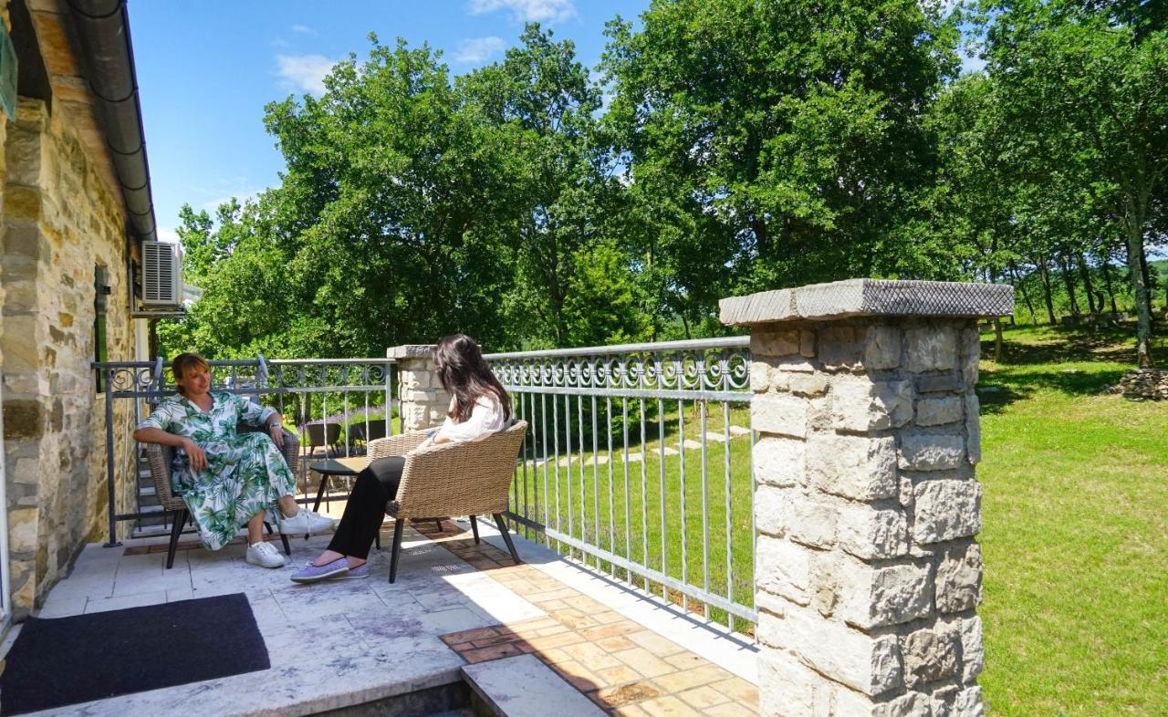 Stancija Ruseti Bed & Breakfast Oprtalj Eksteriør bilde