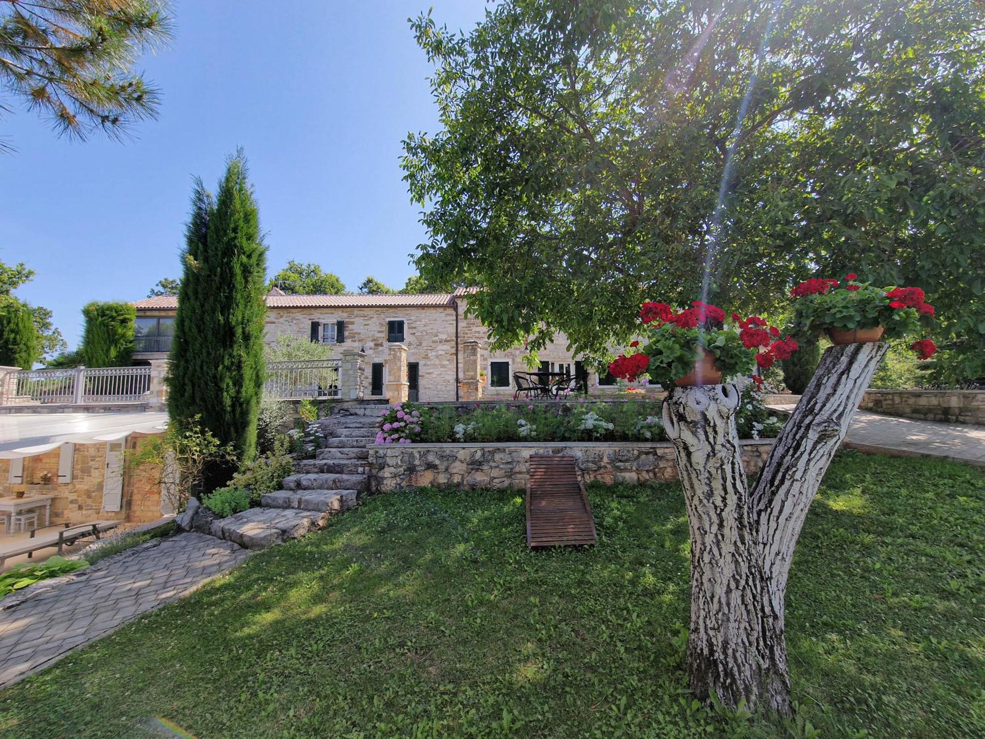 Stancija Ruseti Bed & Breakfast Oprtalj Eksteriør bilde